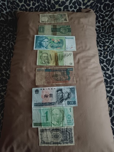 Lotto banconote estere - 8,