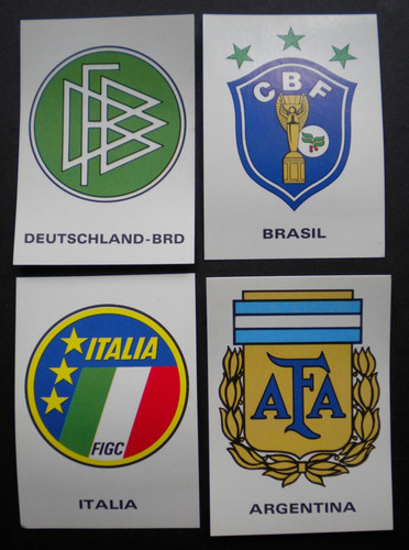 Lotto figurine panini world - 4,